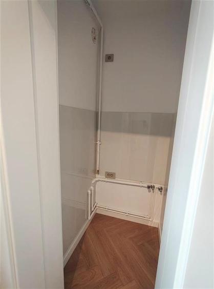 Oferta Rara - Parc - Copou - Apartament 4 camere cu garaj si boxa