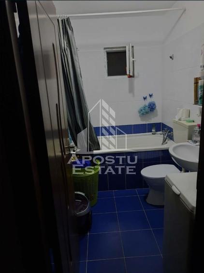 Apartament cu 2 camere,centrala proprie zona Dambovita