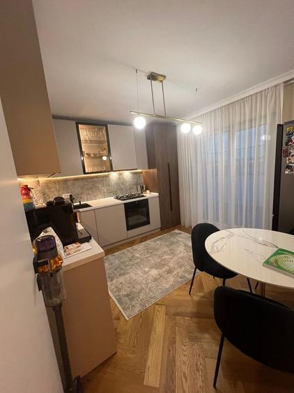 3 CAM MOBILAT SI UTILAT ULTRAMODERN CU TERASA ZONA TRAPEZULUI