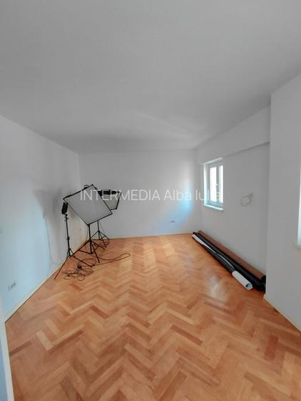 APARTAMENT 2 CAMERE I 68 MP I RENOVAT I AC I ETAJ 1 l BOXA I DE VANZARE I CENTRU - 2