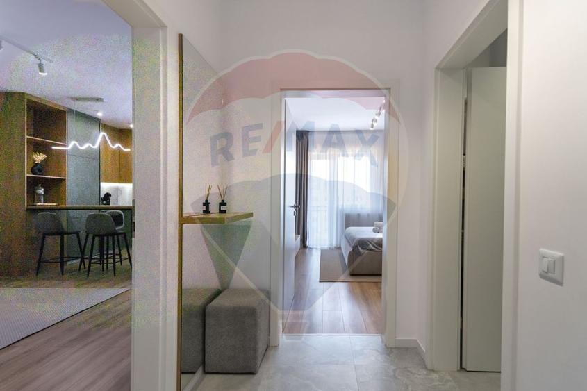 Apartament cu 2 camere în zona Tractorul