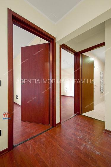 Apartament 3 camere dec in Galati Micro 21 vedere la Dunare langa turn - 14