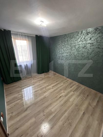 Apartament 3 camere, 53 mp, zona George Enescu