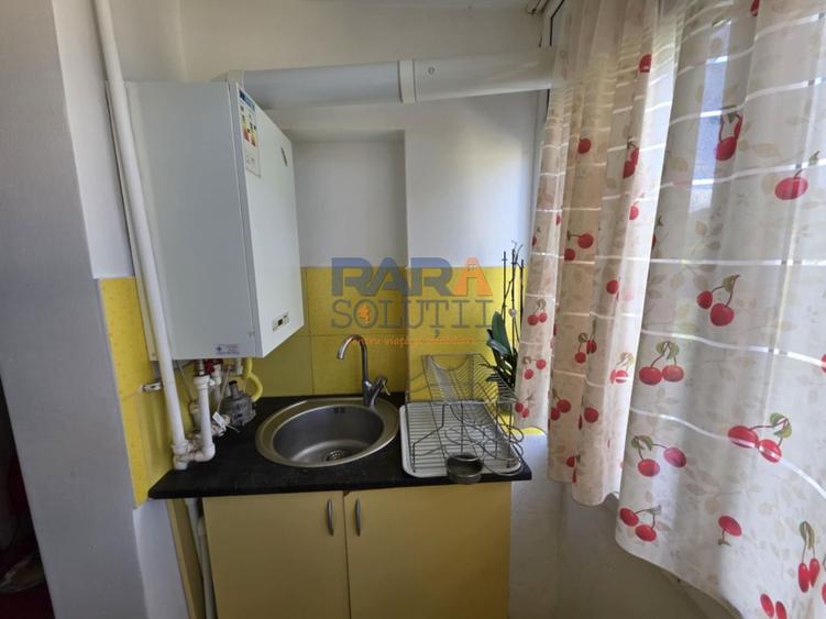 2 camere decomandat, Str. Mihai Eminescu