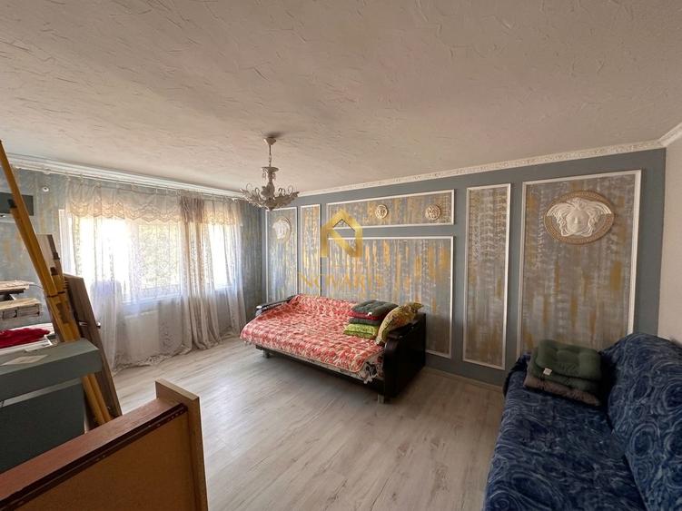 Apartament 2 camere, etaj 1, strada Alexandru Vlahuță