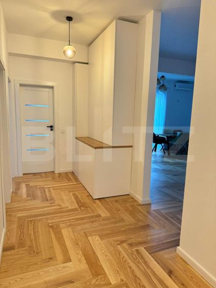 Apartament superb, 4 camere cu terasa de 50mp