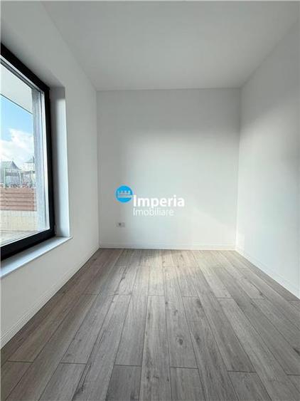 Vila moderna de vanzare – Hlincea, zona Stejar (str. Cortez)Vila dispune de 4 ca