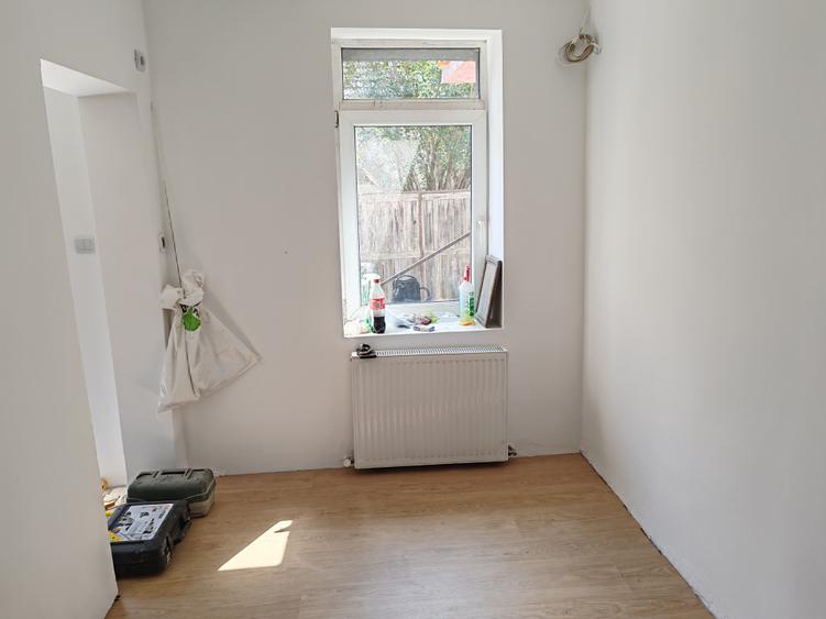 Casa 3 camere libera la vanzare BUNLOC