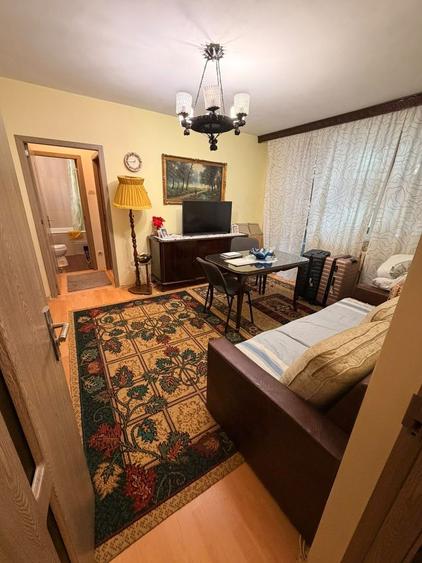 Vanzare Apartament 3 camere, 60 mp, parter, balcon – Drumul Taberei