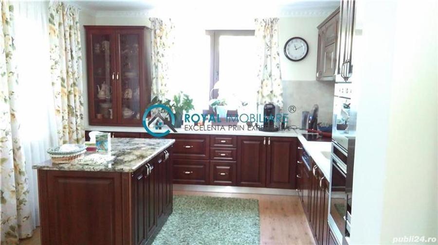 Royal Imobiliare - Vanzare Vila zona Strejnicu