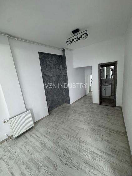 Studio de vanzare Piata Romana - 4