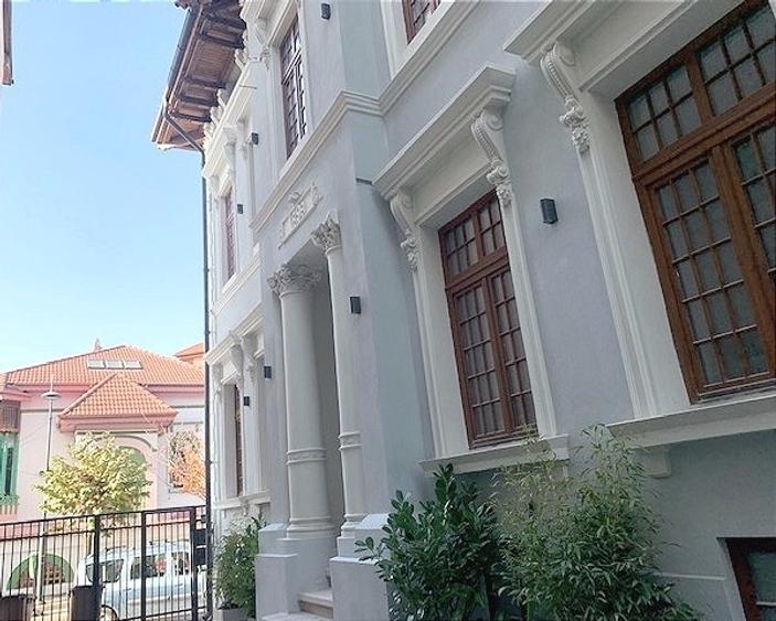 Vila istorică renovata si consolidată pentru investiție in Dorobanti Capitale