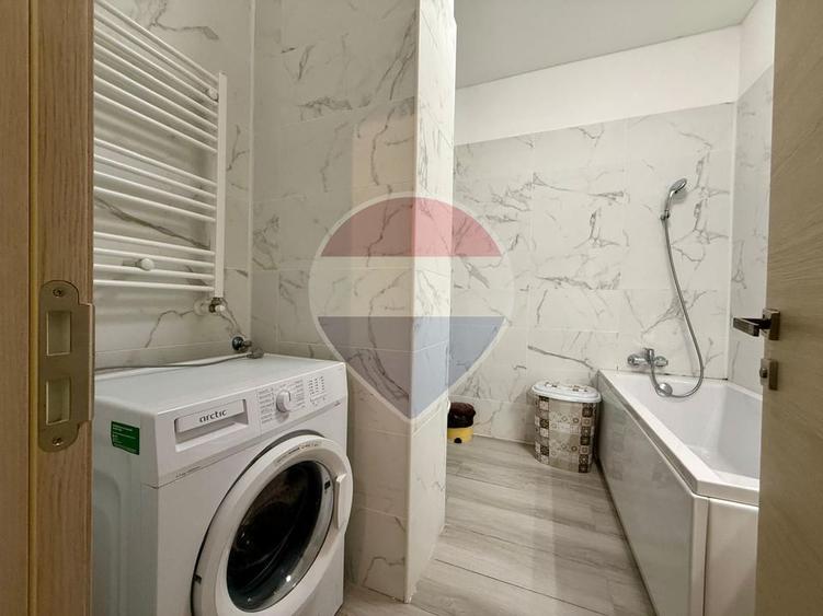 Garsoniera de vanzare 36mp utilit Mamaia Nord, la mare