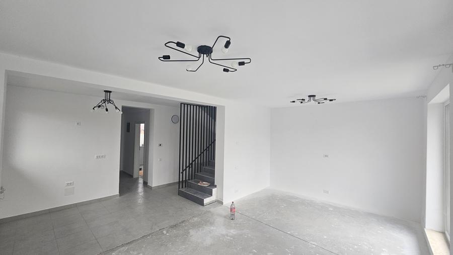 VILE P+1, 4 camere+Teren 210 mp.zona Otopeni-DIRECT DEZVOLTATOR-COMISION 0%