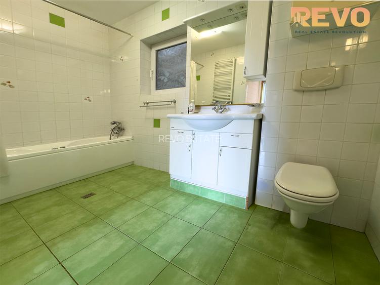 Victoriei -  Berzei |Vilă interbelică | 5 camere | 190mp | Curte | Comision 0% - 21