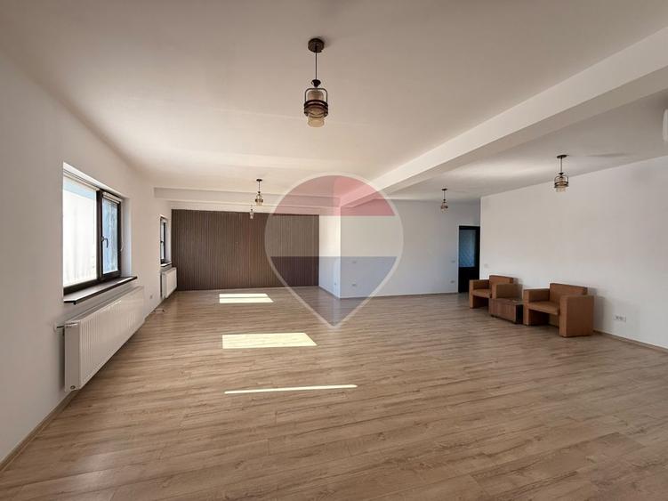 Spațiu de birouri/servicii 65.9 mp, Open-Space, Sector 3
