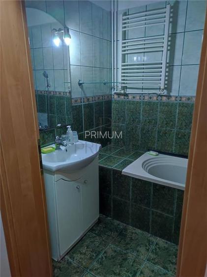 LIPOVEI - PARTER - 4 CAMERE - 2 BAI - 2 BALCOANE - CENTRALA PROPRIE - BOXA - 11
