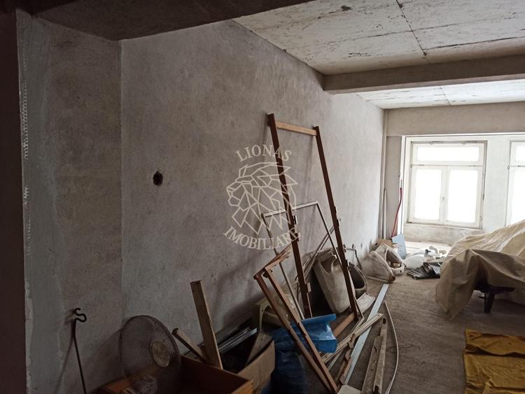 Spatiu Birouri 25-300 mp-2 nivele et 1/2-Zona Str. Libertatii