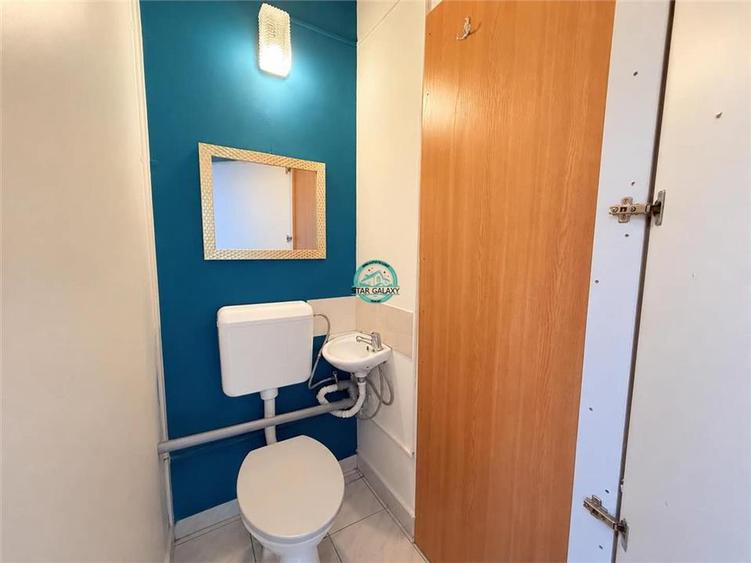 Vand spatiu comercial in Tudor, Blv. Pandurilor suprafata utila 33 mp