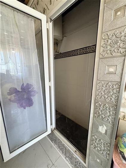 Garsoniera Spatioasa | Etaj Intermediar | Zona Palas