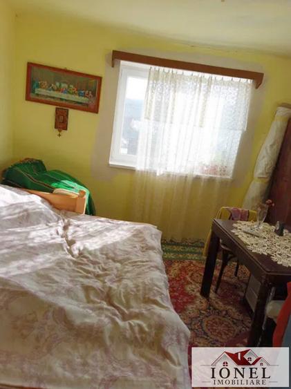Vanzare casa in Henig -1700 mp teren