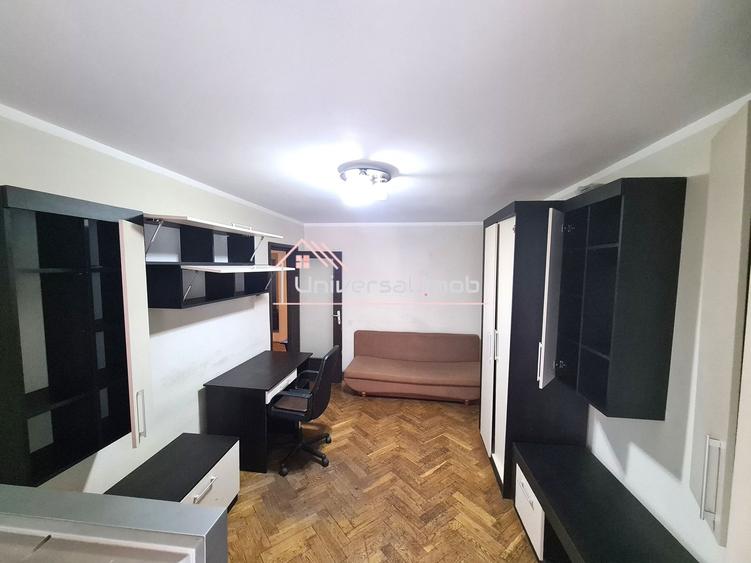 Apartament cu 4 camere decomandate,  in Manastur