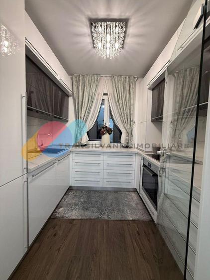 Apartament modern 3 camere cu garaj inclus, aproape de Vivo, Florești