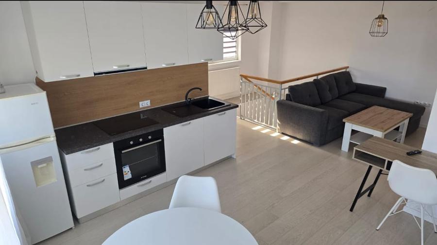Apartament 4 camere de închiriat, Între Lacuri, zona Iulius Mall
