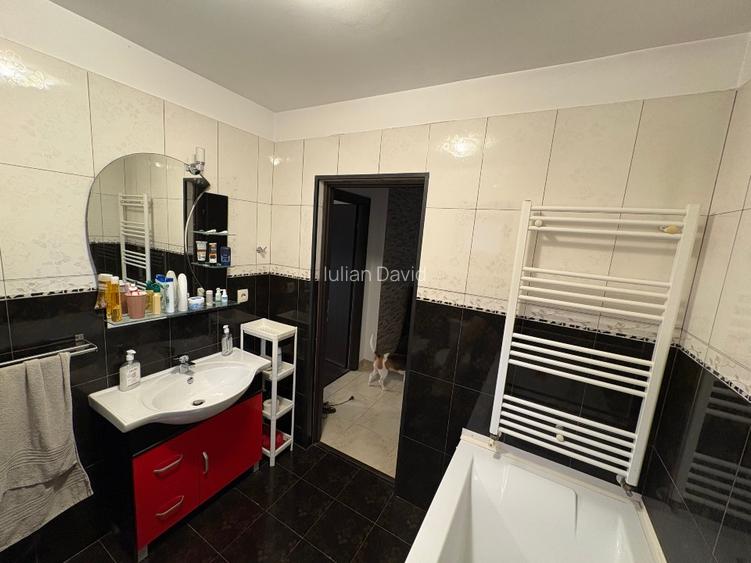 Apartament 3 camere , 103m patrati + terasa 15mp , parcare privata - 7