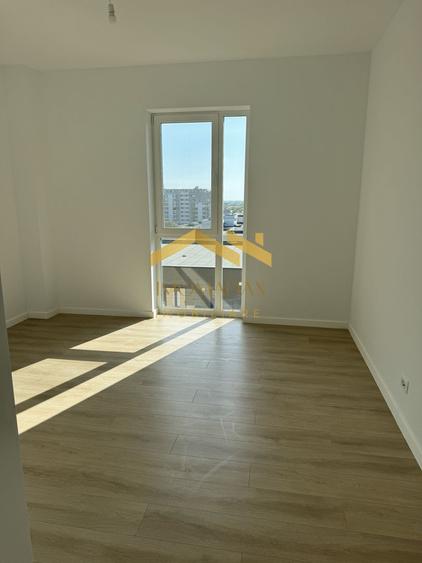 Apartament -Torontalului -3 camere -2 băi -