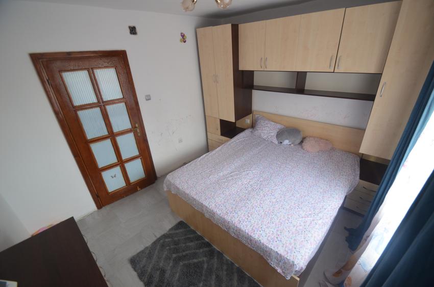 Apartament 3 camere cu centrala