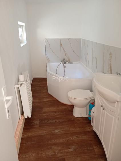 Inchiriez urgent casa Schei Brasov, renovata complet, totul nou - 7