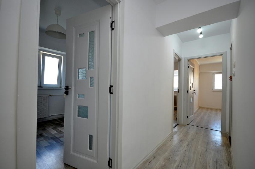 Militari Gorjului Iuliu Maniu apartament 3 camere decomandat cu 2 bai, renovat