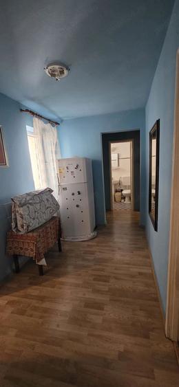 De vanzare apartament 3 camere Tomis Nord