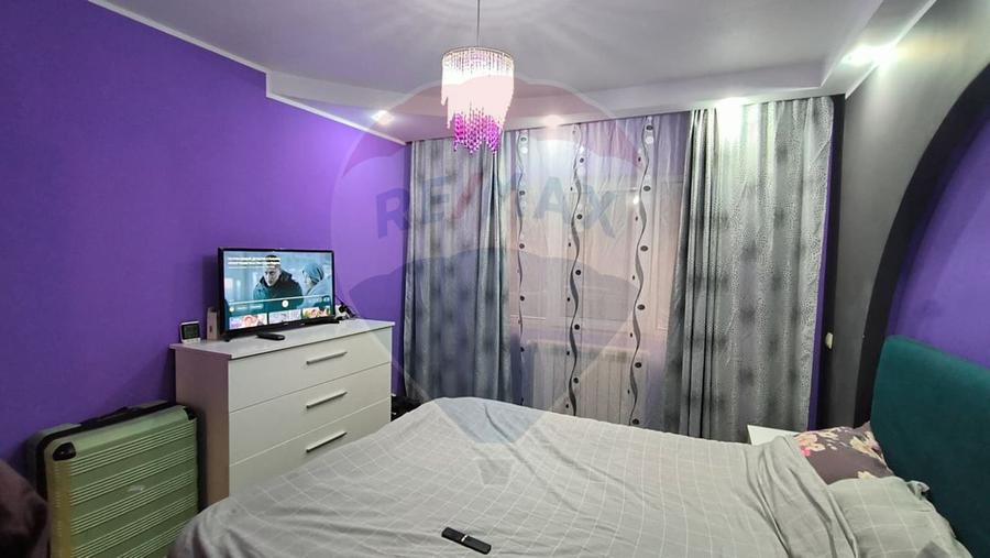 Apartament cu 2 camere de vânzare în zona Micro 21, Galați