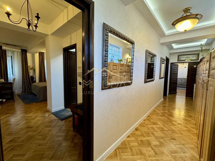 Apartament cu 4 camere / Posibilitate investitie / Arcul de Triumf