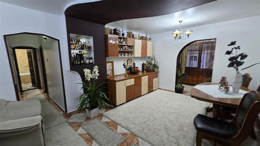Apartament 3 camere - Suceava! De vanzare! Burdujeni!