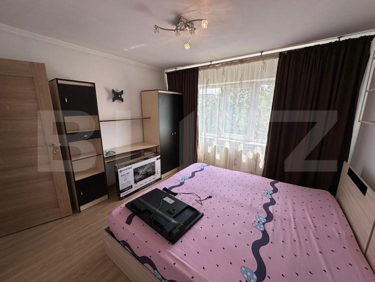 Apartament 3 camere, 68 mp, zona Lic. Tudor Arghezi