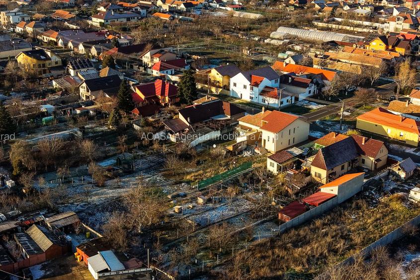 Casă nouă cu etaj semifinalizată, zonă liniștită în Aradul Nou - 13