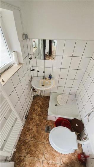 VIDEO | Casa pe colt, cu 2 camere si teren 245 m² | Paulestiului