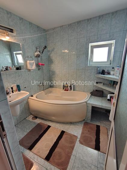 Apartament cu 3 camere decomandat – Botoșani | Etaj 2 Piata mare - 88.000 € Neg - 6