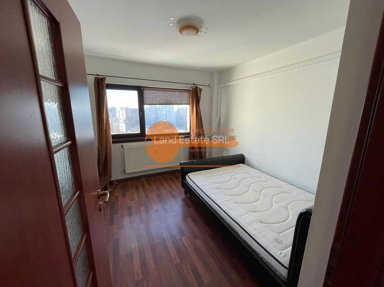 Apartament 2 camere – vedere liberă către Piața Victoriei