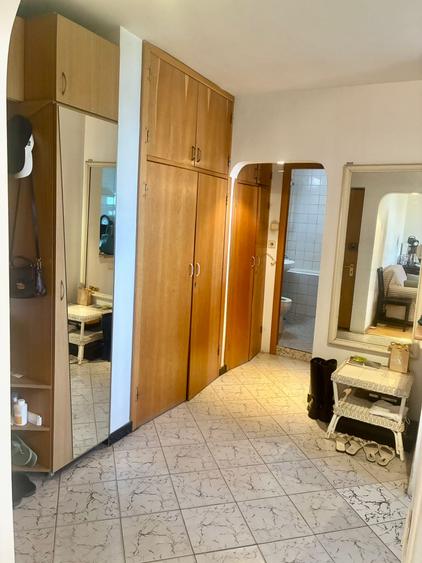 Chirie 2 camere Aviatiei Str. Feleacul colt cu Elena Caragiani