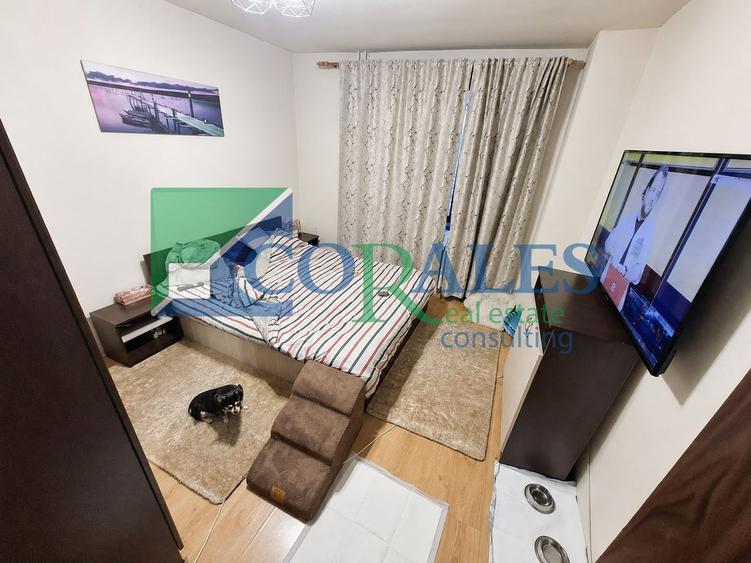 Zona Mircea cel Batran. Etaj intermediar.