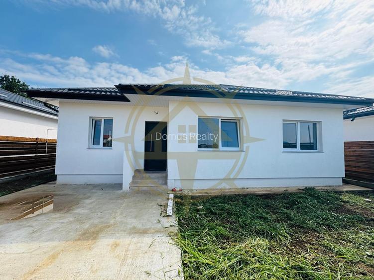DOM00504 - CASA 4 CAMERE DARZA - CREVEDIA - 3
