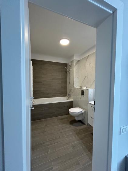 Apartament cu 3 camere complet mobilat, in bloc nou!