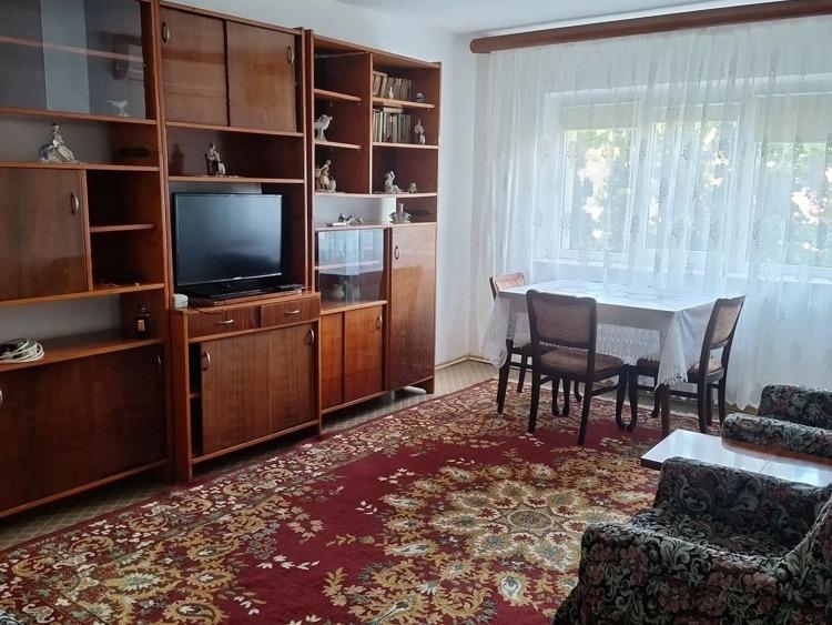 CASA DE CULTURA 2 CAMERE 400 EURO TERMEN LUNG