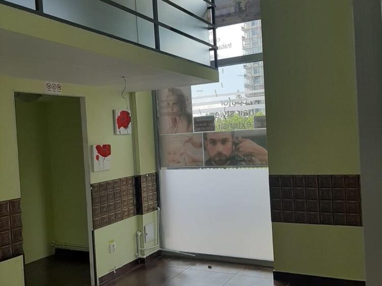 Spatiu comercial ASMITA GARDEN 120 mp Inaltime 5 m