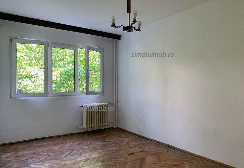 Apartament 3 camere 63 mp etaj 3/4 zonă verde – Berceni/Piata Sudului