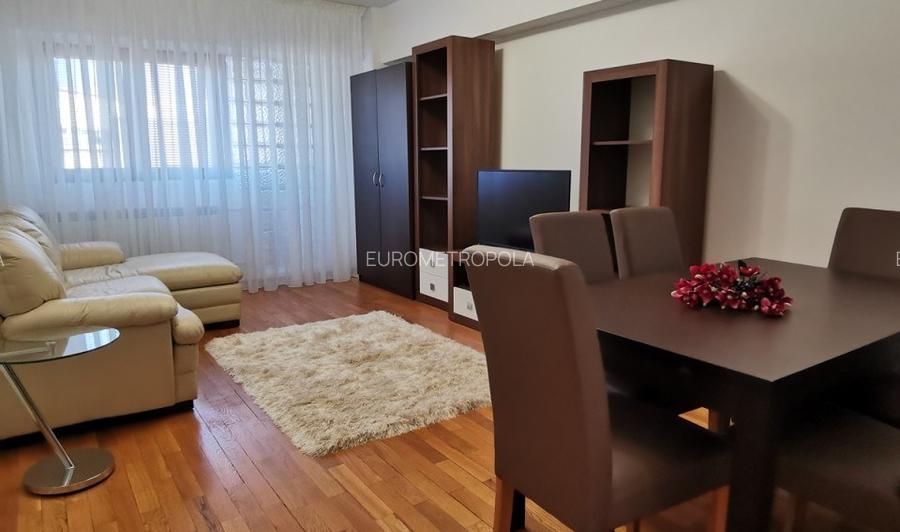 Apartament superb  4  camere Piata Romana - 2